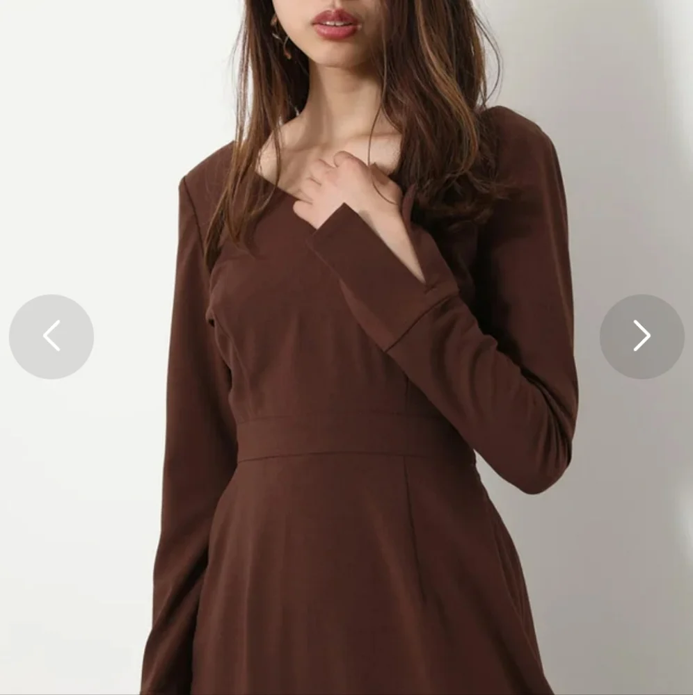 Rienda Japan Onee Gyaru Fitted Brown Dress Back Buttons And Pleated Panel - Picture 3 of 16